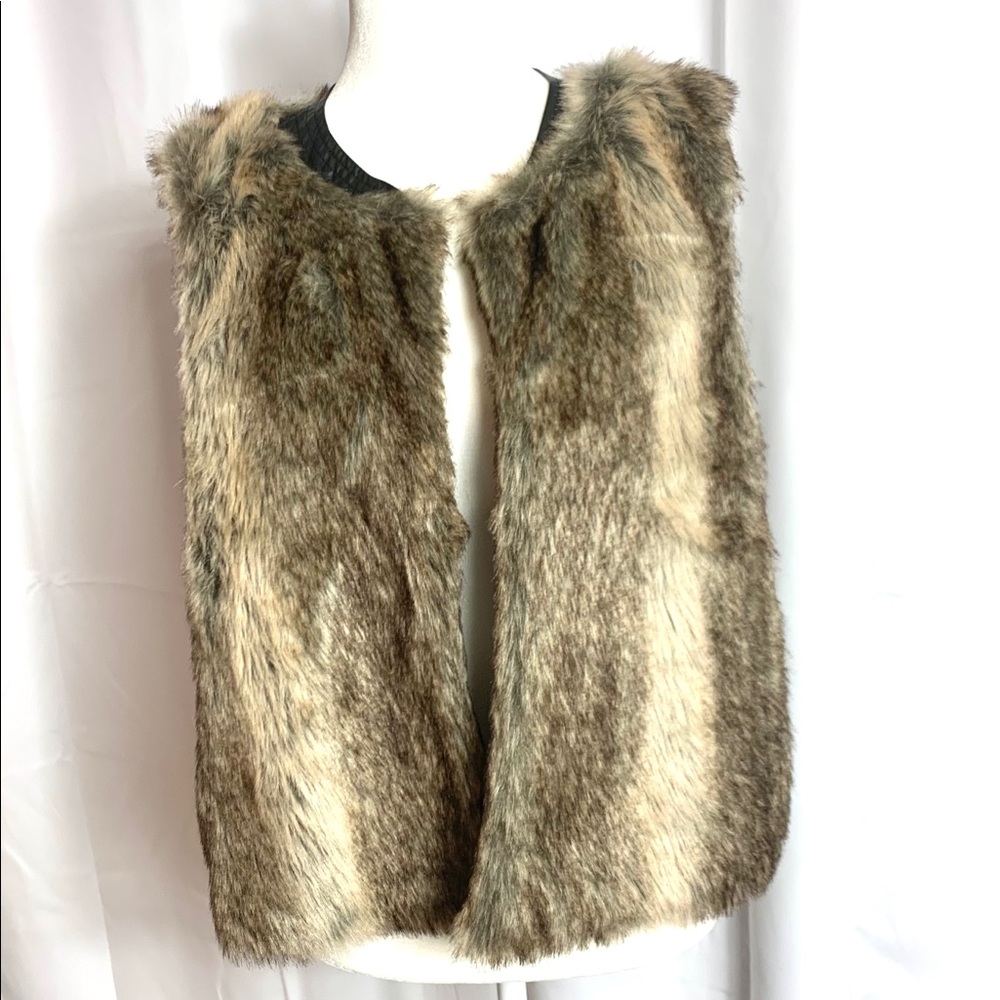 FAUX FUR VEST WITH LEATHER TRIM